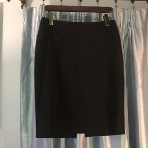 Body by Victoria size 8 black pencil skirt